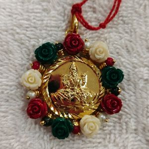 1.5 gram gold plated pendant