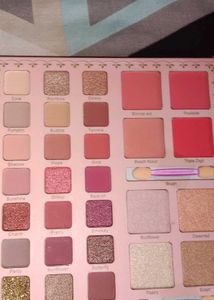 L`YON Beauty USA