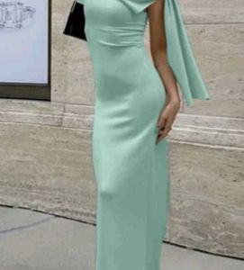 Elegant Mint Green Gown