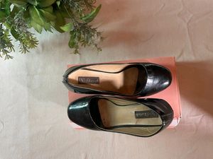 Black High Heels👠