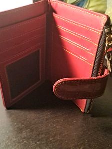 Chic Red Croc-Embossed Wallet