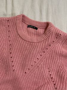 Pink Knit Cropped Vest🎀🫶🏻
