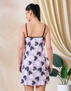 shein spaghetti strap contrast trim heart Print
