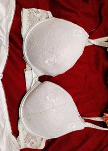 Lace Trim Bra and Panty Set
