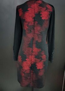 Chic Black &amp; Red Floral Dress
