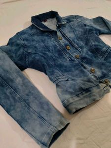 Stylish Denim Jacket - Button Down