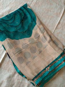 Elegant Cream &amp; Teal Floral Saree