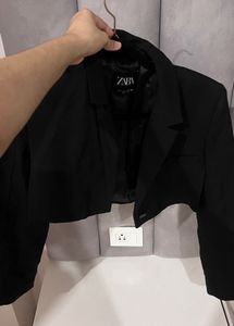 Black Cropped Blazer Jacket