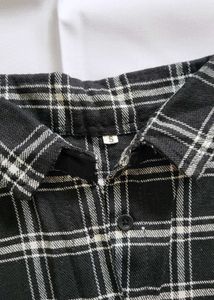 Classic Cropped Shirt✨️