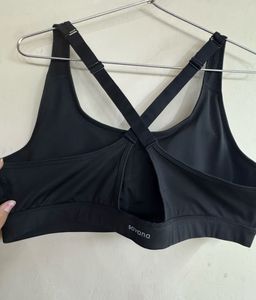 Comfortable Black Sports Bra