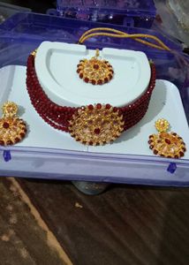 Maroon Gold Jewelry Set mag tika