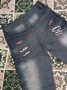 Stylish Ripped Jeans