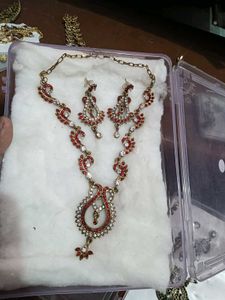 Elegant Red & White Stone Jewellery Set