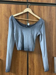 Long sleeve T shirt