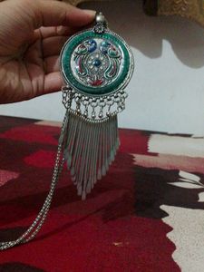 green neckless