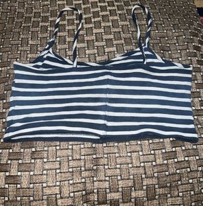 Striped Crop Top 💫