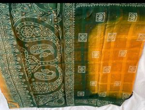 Vibrant Orange &amp; Green Ombre Saree