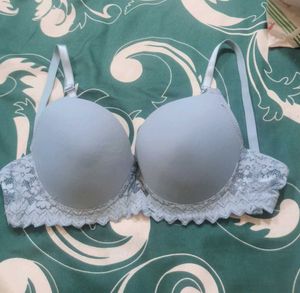 Comfortable Lace Trimmed Bra