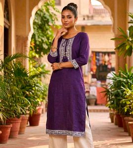 Elegant Embroidered Purple Kurta