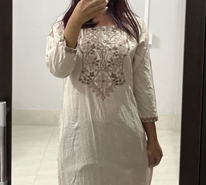 Elegant Embroidered Kurti Perfect for Everyday