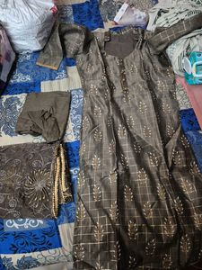 Elegant Grey Kurta Set with Dupatta