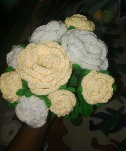 Crochet rose boquet