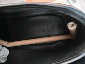 h and m Classic Black Loafers cost 4k