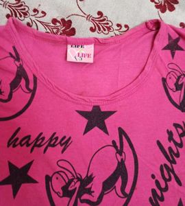 "Sweet Dreams" Graphic T-Shirt