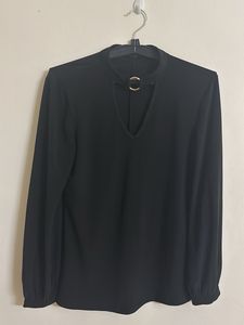 Chic Black Cut-Out Long Sleeve Top