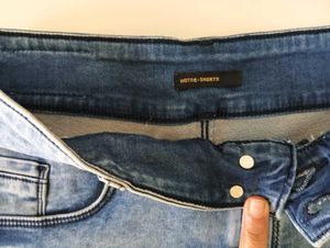 JEALOUS 21 DENIM SHORTS