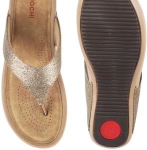 Traditional Sandles