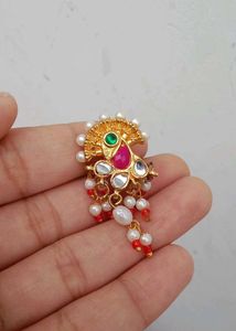 Elegant Kundan & Pearl Earring