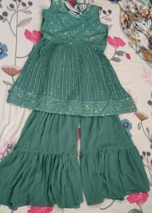 🌙 Green Mirror Work Sharara Set 💚