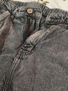 Stylish Cargo Jeans