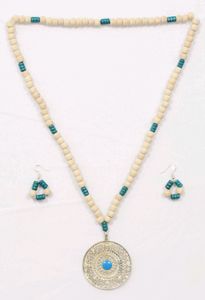 🆕Beautiful handmade beads jewelry.    jewelry, necklace, earrings, choker, forever21, beauty, women, jaipurjewelry,