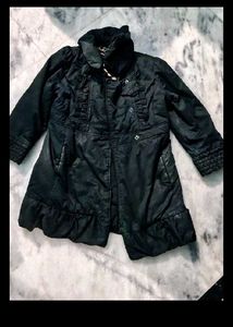 Chic Black Ruffled Jacket