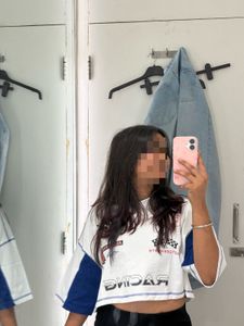Trendy Graphic Print Crop Top