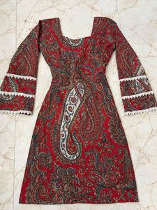Red Paisley Print Kurta with Lace Cuffs