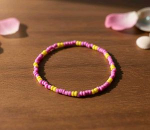 Daisy Chain Delight Beaded Bracelet Set