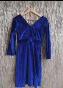 Blue Velvet Dress Bust 36 Length 35