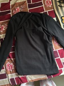 Chic Black Long Sleeve Cutout Top