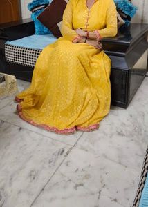 Elegant Yellow Ethnic Gown