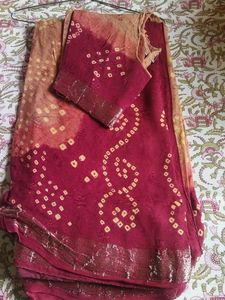 Maroon And Orange Bandhani Saree