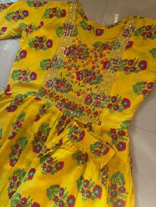 Yellow printed kurta set Small size