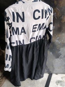 Graphic Print Tunic Top