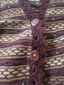 Chic Maroon Knit Cardigan