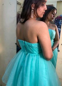 Stunning Turquoise Strapless Party Dress