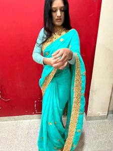 Golden Elegance Saree ✨