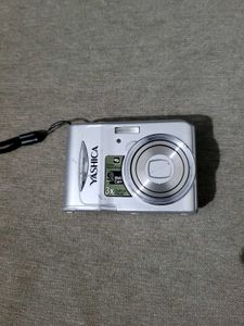 Yashica Digital Camera