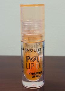 Revolution Pout Lip Oil
